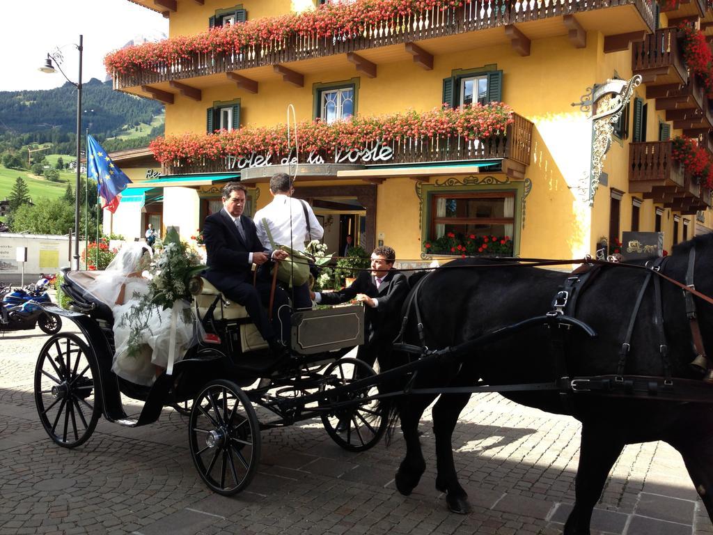 Hotel De La Poste Cortina dʼAmpezzo Exterior foto